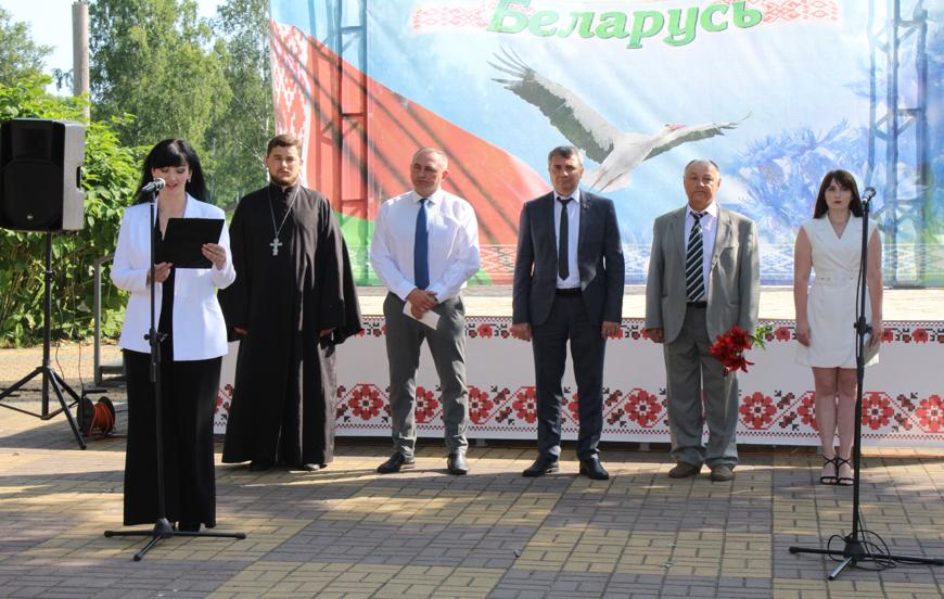 3 ліпеня ў гарадскім парку адбыўся мітынг, прымеркаваны да Дня Незалежнасці Рэспублікі Беларусь