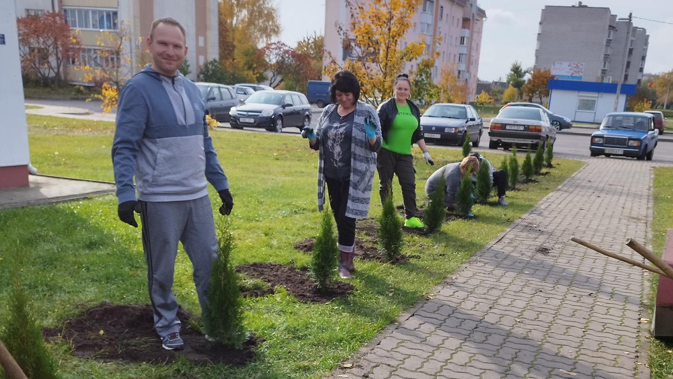 Благоустройство - это постоянная работа!