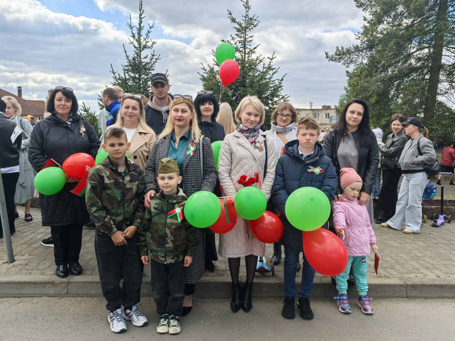 «Пусть поколения помнят!»